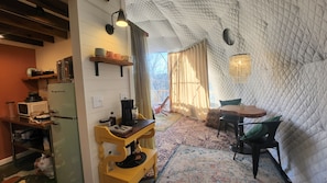 Interior - Stunning Lakeside Glamping Dome (Crane Hill)