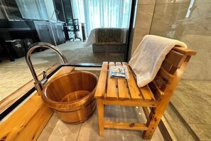 Cribs/infant beds - Mingzhu Lake Resort (Shanghai)