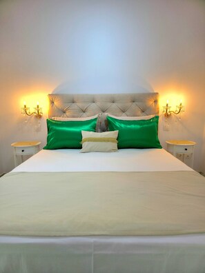2 chambres, bureau, fer et planche à repasser, Wi-Fi gratuit
