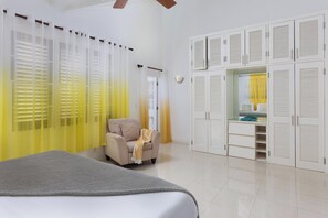 3 bedrooms, iron/ironing board, WiFi