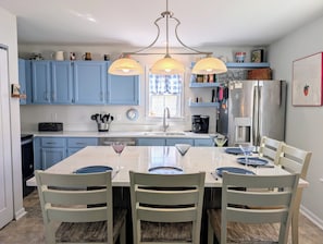 Fridge, microwave, dishwasher, toaster