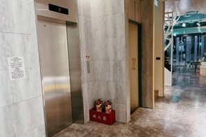 Unclassified image, 4 of 102, button - New City Hotel (Taipei)