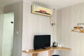 Room - Hengji Hotel (Shanghai Hongkou Football Stadium Dongbaoxing Road Subway Station) (Shanghai)