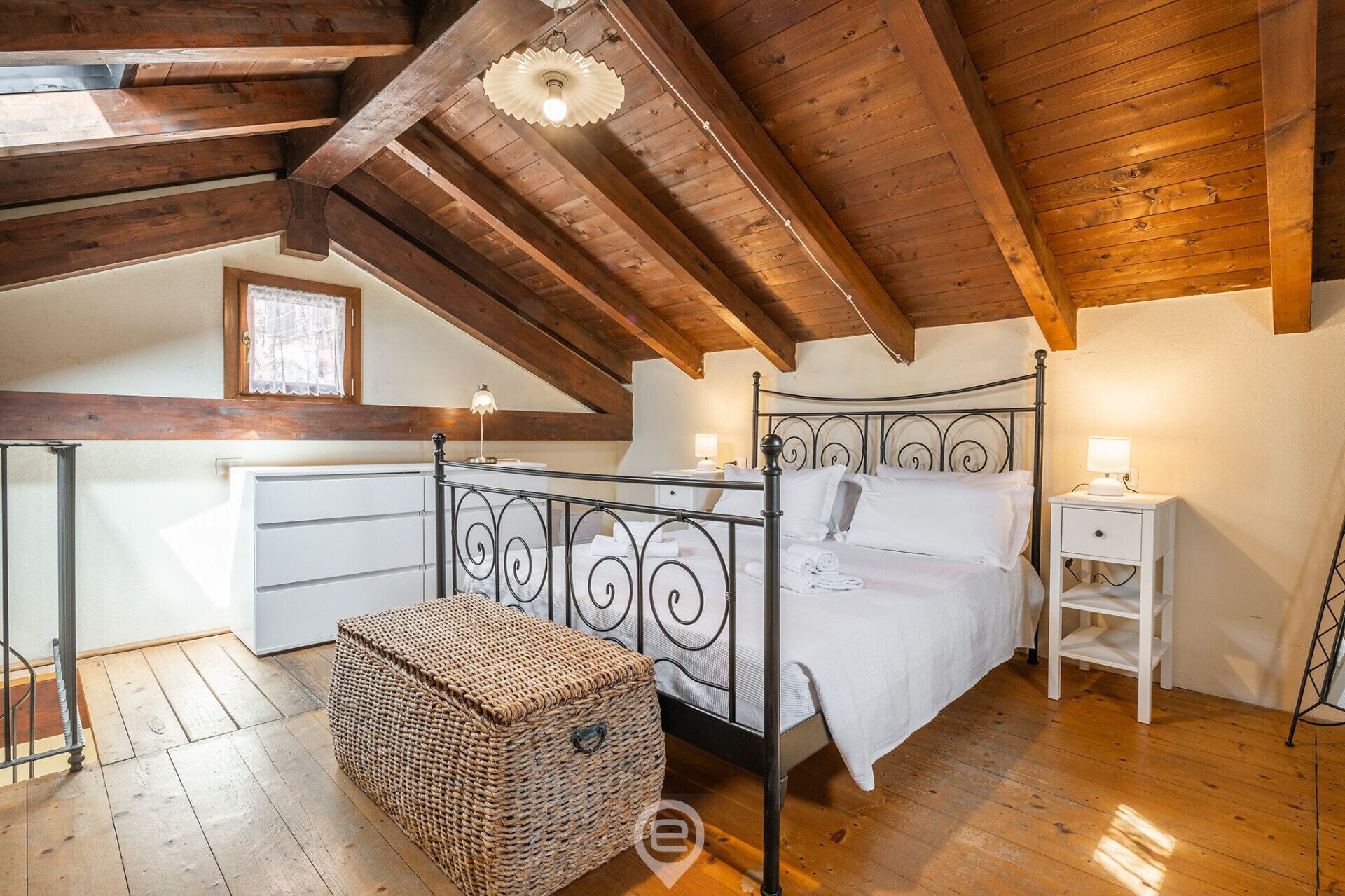 1 dormitori, wifi i roba de llit 