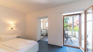 Classic-Apartment, Gartenblick | Reisekinderbett, kostenloses WLAN, Bettwäsche