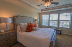 3 bedrooms, iron/ironing board, free WiFi, bed sheets