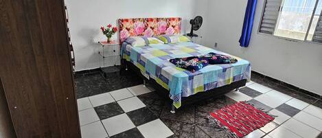 2 chambres, Wi-Fi, literie fournie