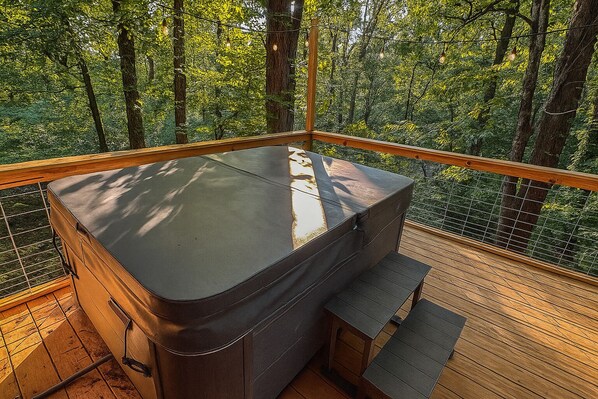 Terrace/patio - Hot Tub - Couples Getaway near gorge (Menifee County)