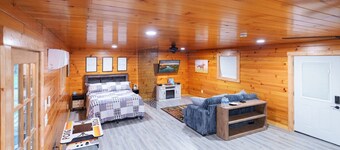 Hot Tub -Mr Leader - Near RRG/Cave Run