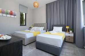 3 makuuhuonetta, silitysrauta/-lauta, internet, vuodevaatteet