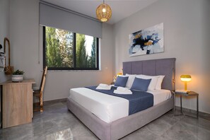 3 bedrooms, iron/ironing board, internet, bed sheets - Villa Camellia - 3bed Bungalow large pool (Protaras)