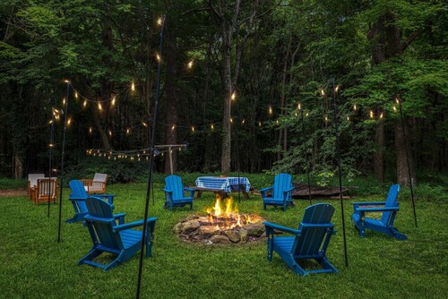 4BR 50-Acre Ridge Retreat | Trails & Fire Pit