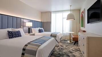 Premium bedding, minibar, in-room safe, desk
