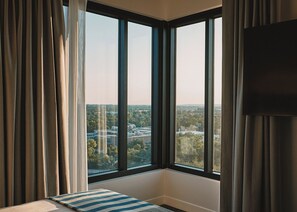 Suite (Boulder) | Hochwertige Bettwaren, Minibar, Zimmersafe, Schreibtisch