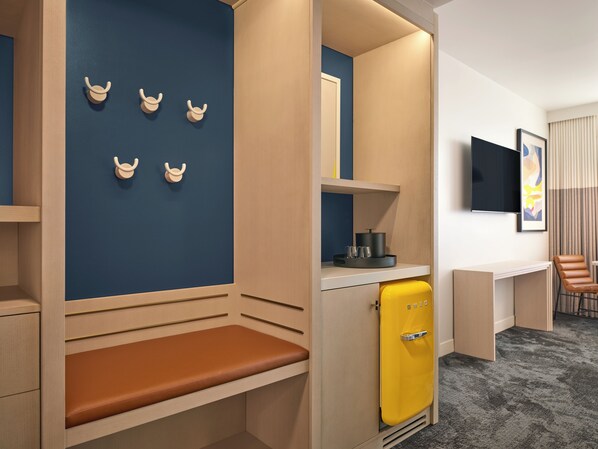 Luxe beddengoed, een minibar, een kluis op de kamer, een bureau