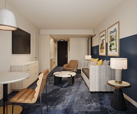 Bộ đồ giường cao cấp, minibar, két bảo mật tại phòng, bàn