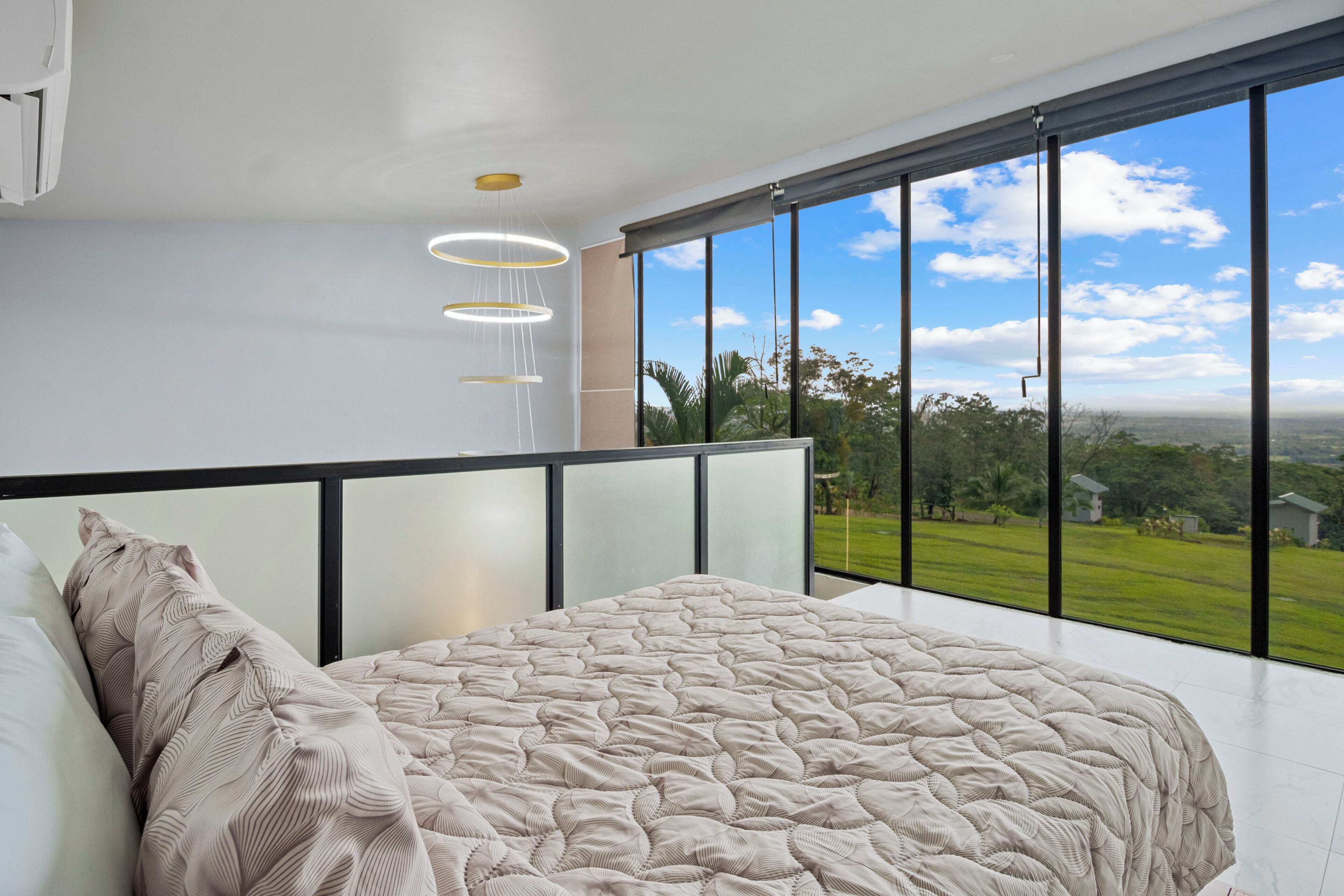 Minibar, in-room safe, free WiFi, bed sheets