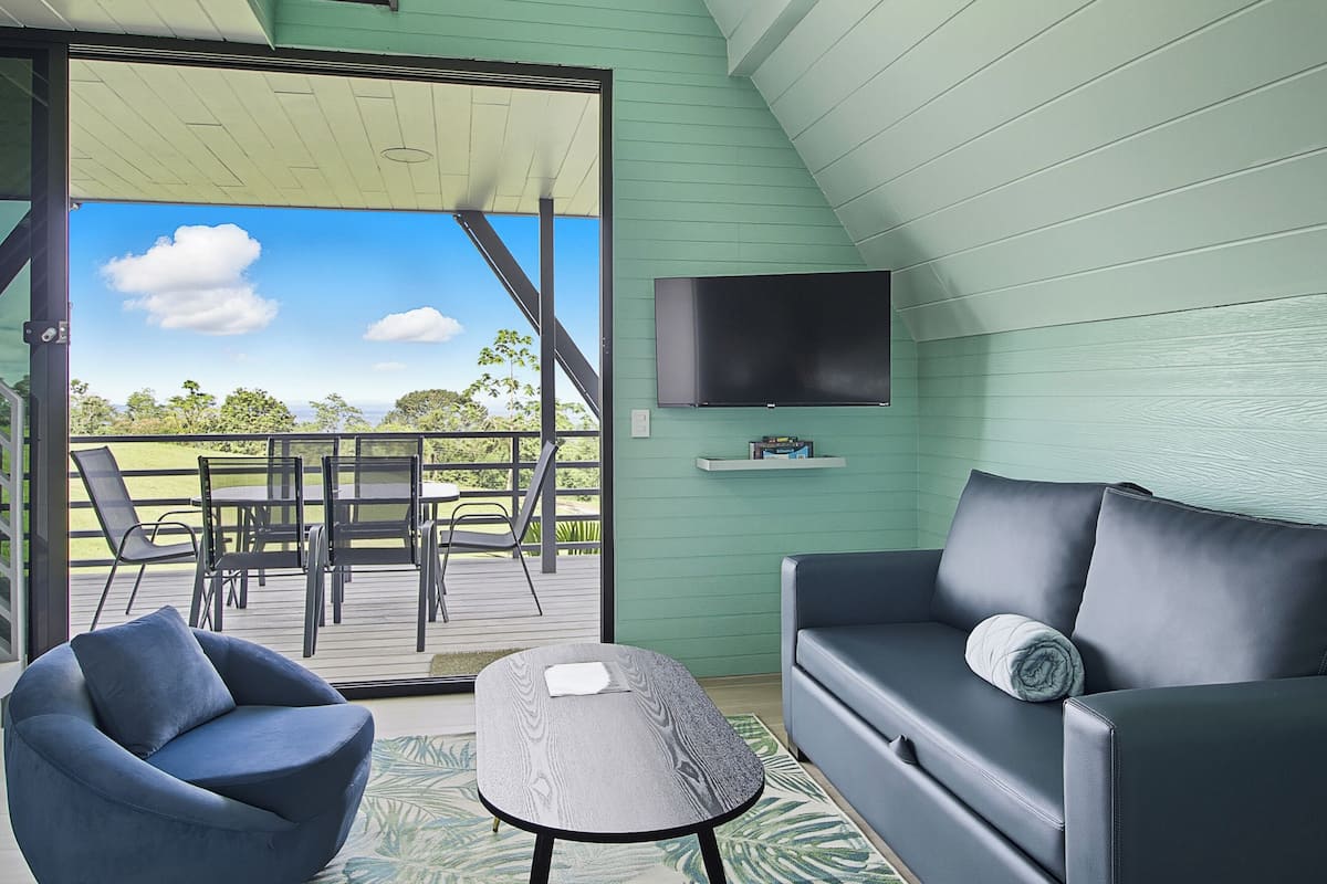2 bedrooms, minibar, in-room safe, free WiFi
