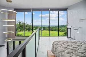 高级平房, 私人游泳池, 山景 | 迷你吧、客房内保险箱、免费 WiFi、床单