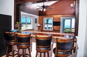 Interior - Hidden Gem of Salt River! (Christiansted)