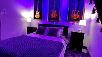 1 bedroom, free WiFi, bed sheets