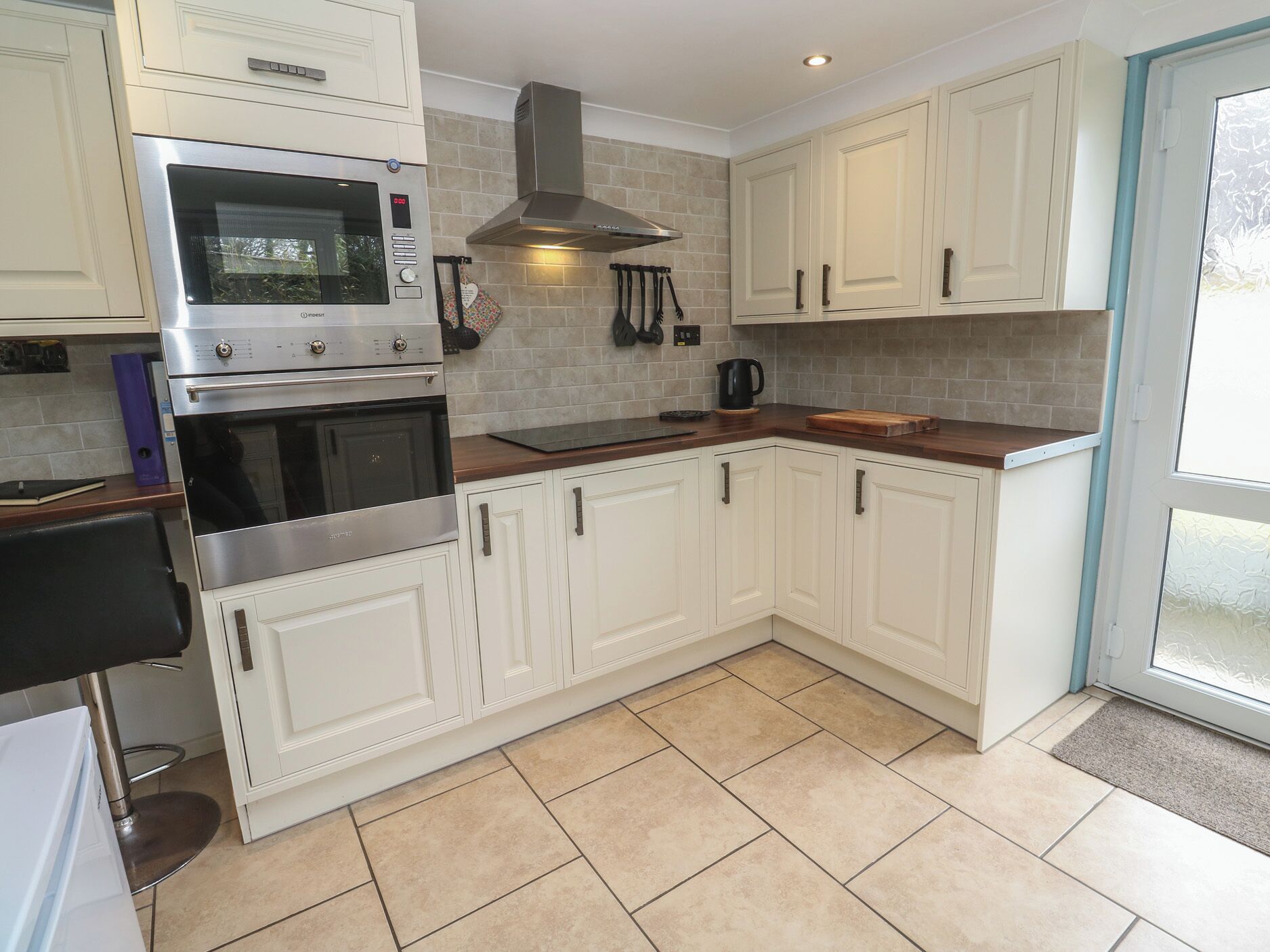 Cottage | Interior