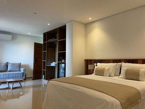 Suite, Lake View | Blackout curtains, iron/ironing board, free WiFi - Maluhia (Ilhabela)