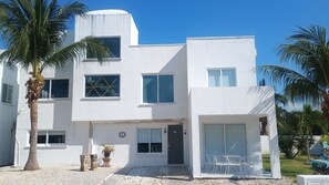 Facciata della struttura