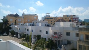 Vue sur la ville depuis l’hébergement 