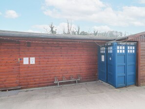 บริเวณภายนอก