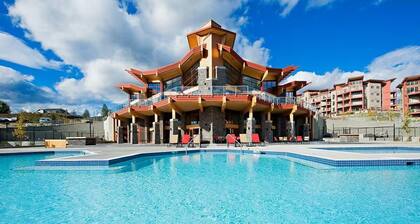 Luxury 2-Bedroom Condo with Lake & Mountain Views