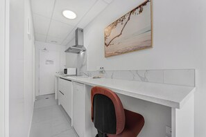 Bügeleisen/Bügelbrett, kostenloses WLAN