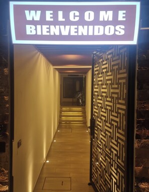 Fachada de la propiedad