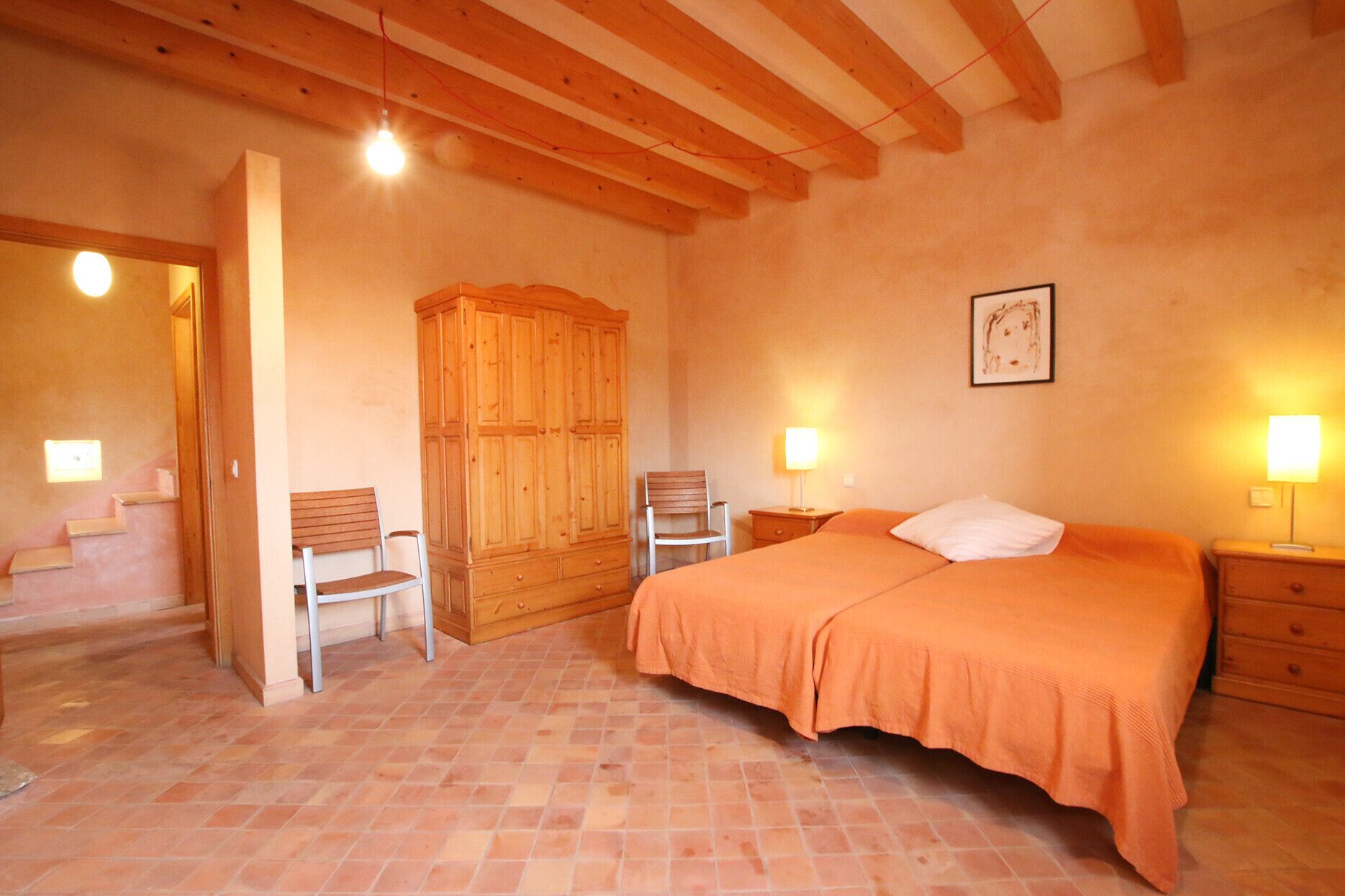 4 chambres, fer et planche à repasser, Wi-Fi gratuit, draps fournis