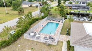 A heated pool - Gulf Access with Boat Slip, Heated Saltwater Pool, Dog-Friendly - Bacino Vista #205 - Roelens (Cape Coral)