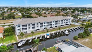 Exterior - Gulf Access with Boat Slip, Heated Saltwater Pool, Dog-Friendly - Bacino Vista #207 - Roelens (Cape Coral)