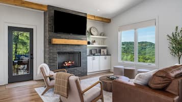 Smart TV, fireplace, stereo, printers