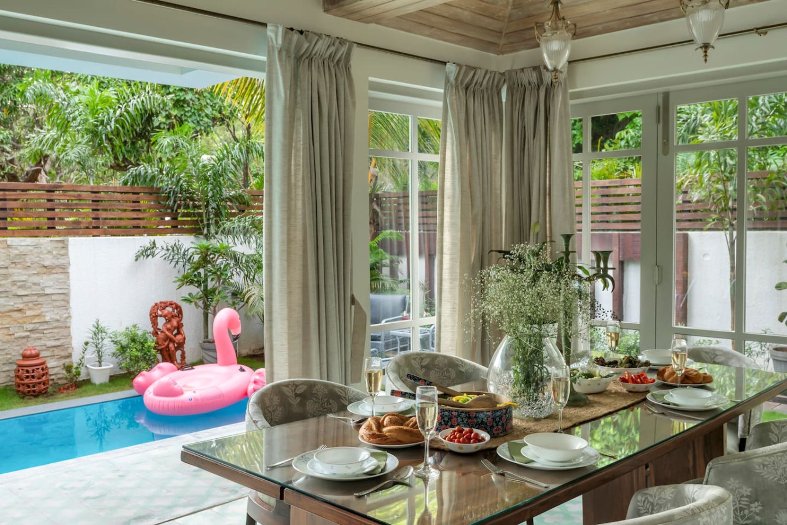 5 bedrooms