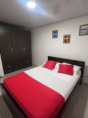 2 bedrooms, WiFi, bed sheets