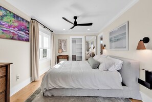 4 bedrooms, free WiFi, bed sheets