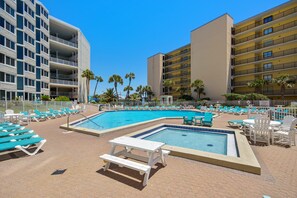 Pool - NEW UNIT DISCOUNT SAVINGS! Gulf-front Studio - Sleeps 4 - FREE ACTIVITIES! (Panama City Beach)