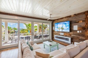 TV, fireplace, table tennis