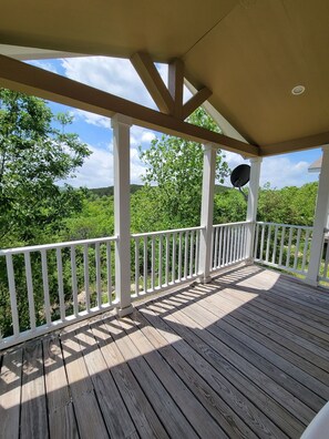 Property grounds - The Most Beautiful Views in Turner Falls (Davis)