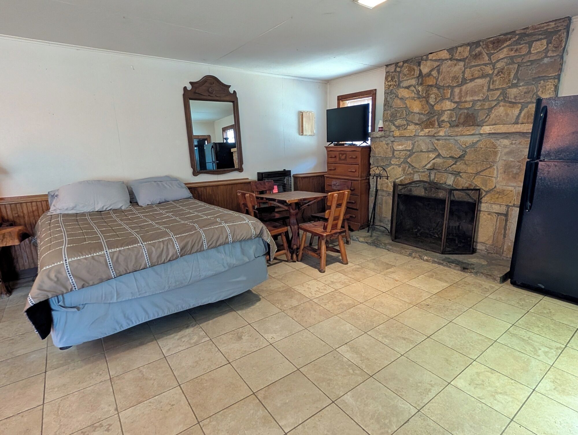 1 室のベッドルーム、ベッドシーツ