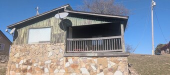 Mountain View 2 Bed Cabin