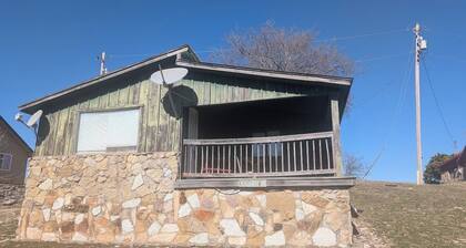 Mountain View 2 Bed Cabin