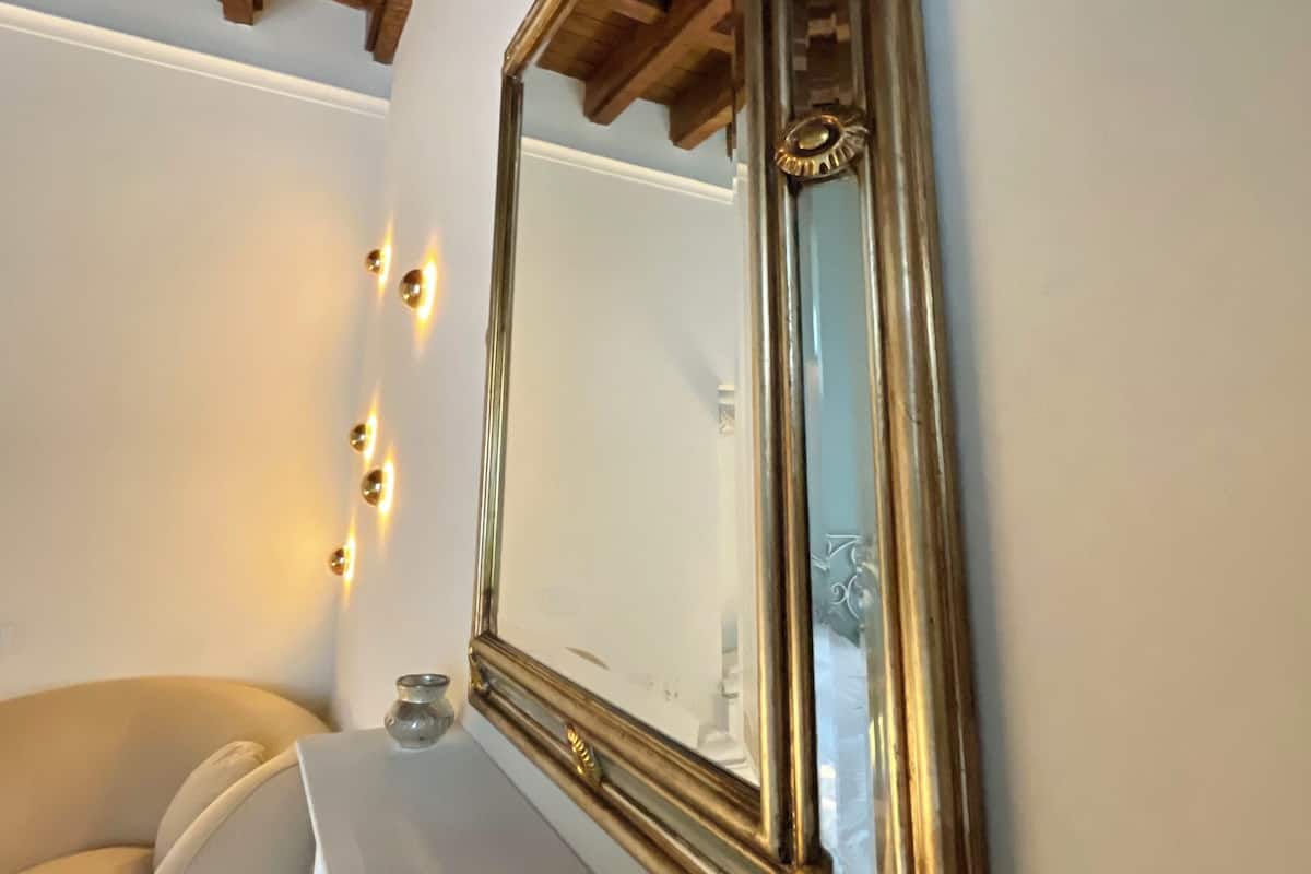 Habitació doble | Caixa forta a l'habitació, mobiliari individual i escriptori