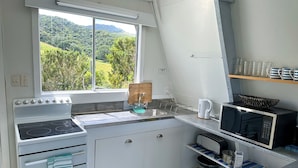Private kitchen - A-Frames 2 (Coromandel)