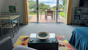 Dining - Apartment 4 (Coromandel)