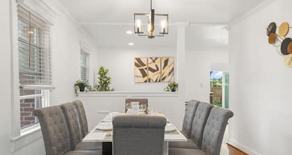 Entire Spacious 5-bedroom house near DC!